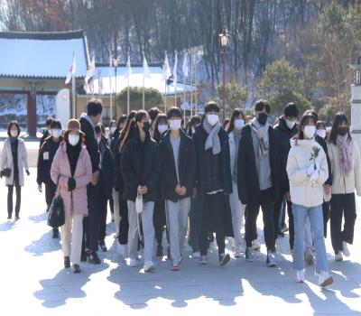 `23.1.3. 장흥회덕중학교 참배 이미지