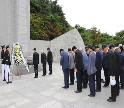 무연고 안장자 묘소지킴이 행사 - 전몰군경유족회 경북도지부장 외 이미지