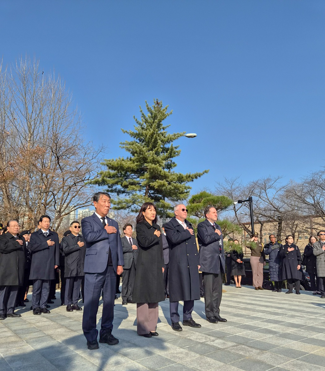 Wreath-Laying Ceremony at the Memorial for Fallen U.S. Service Members in Korea 이미지