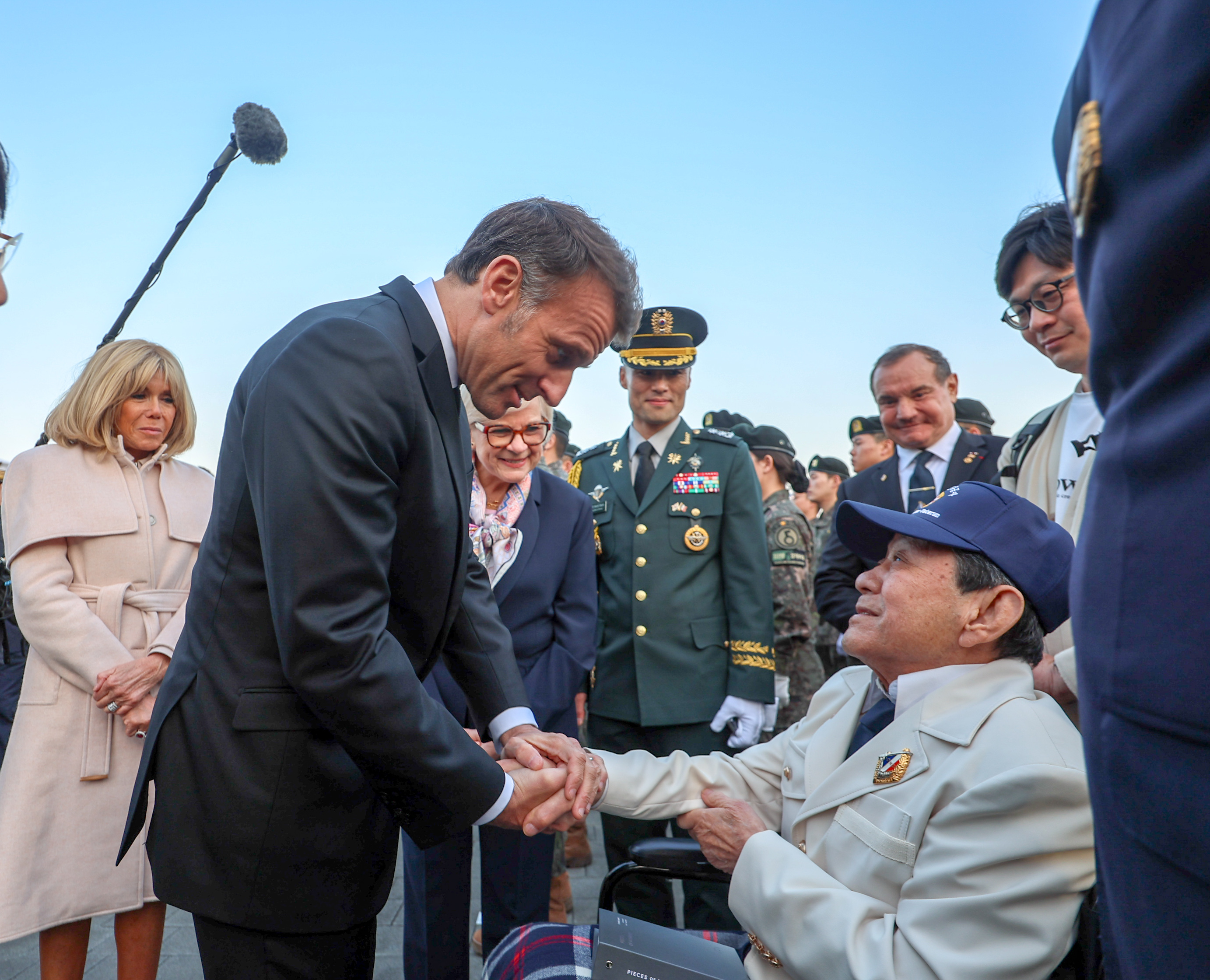 French President’s Wreath-Laying Ceremony at the French War Memorial in Korea 이미지
