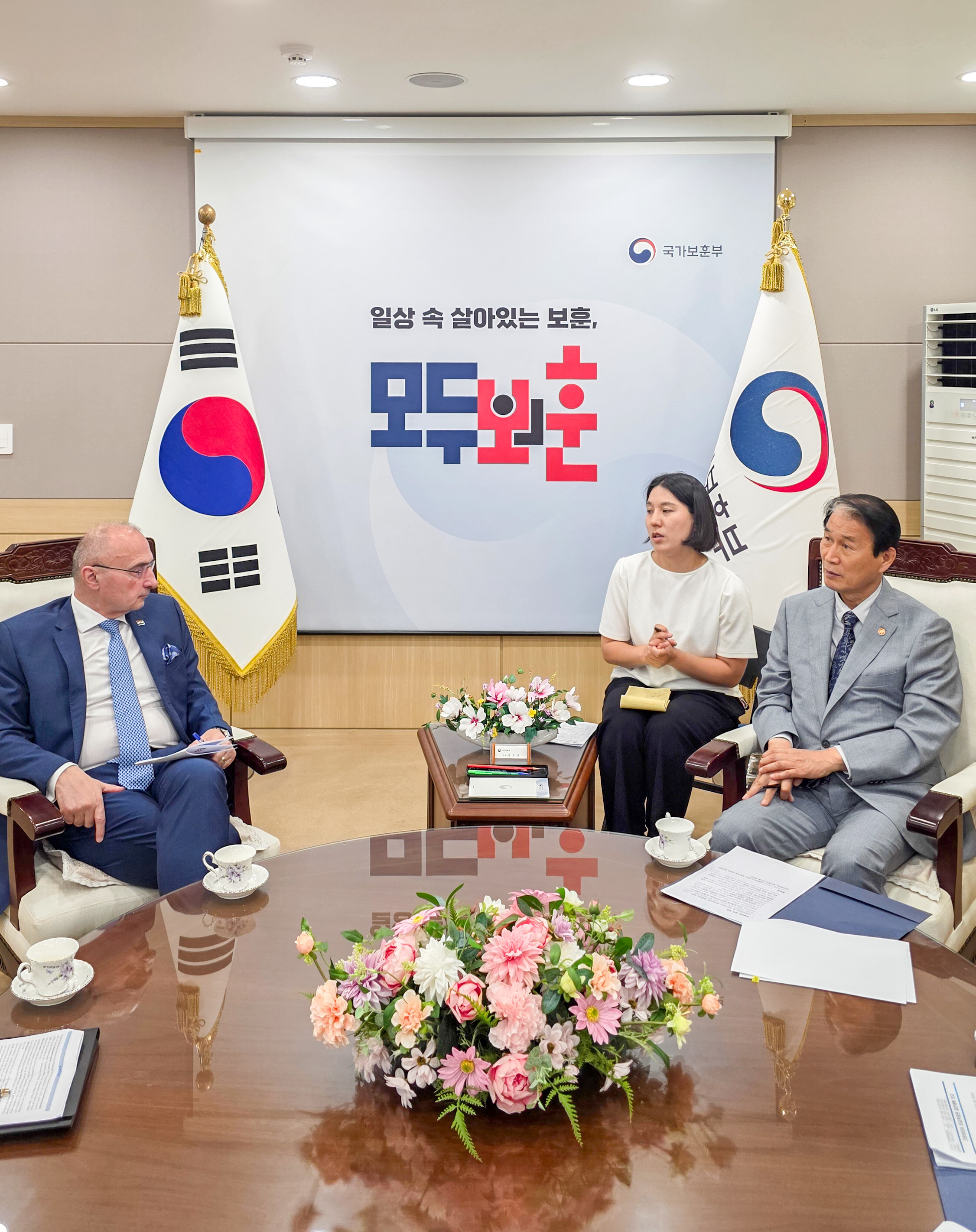 Minister Meets with Croatian Minister of Foreign and European Affairs 이미지