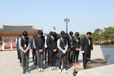 울산두남학교 학생 20여명 나라사랑 국립묘지 체험활동 이미지