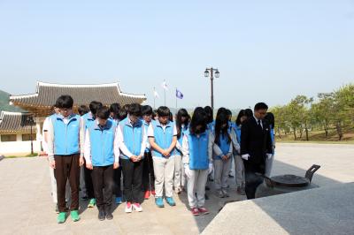 포항 영일고등학교 학생 35명 나라사랑 국립묘지 체험활동 이미지