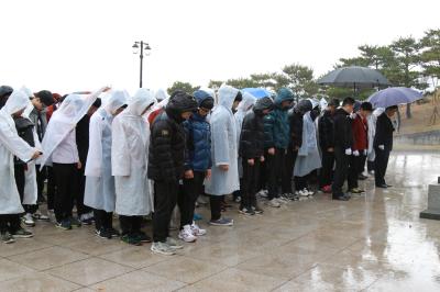 3사관학교 사관캠프 고교생 호국원 참배 이미지