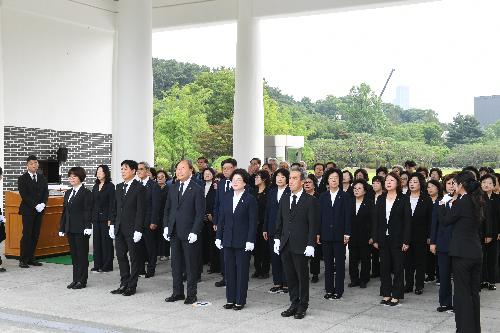 2026년 7월 1일 전몰군경유족회 및 미망인회 참배 이미지